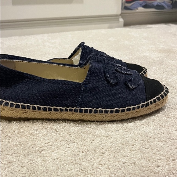 CHANEL Navy and Black Espadrilles Authentic - Picture 5 of 7